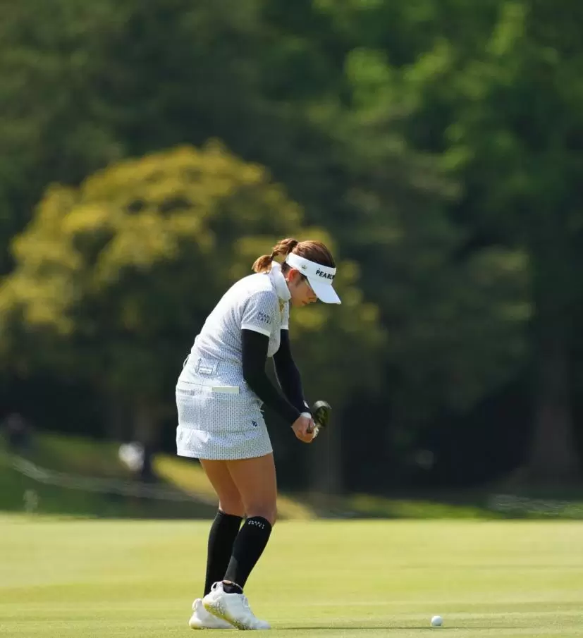 原英莉花のユーティリティスイング