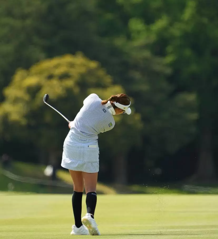 原英莉花のユーティリティスイング