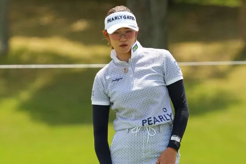 原英莉花のパッティングストローク