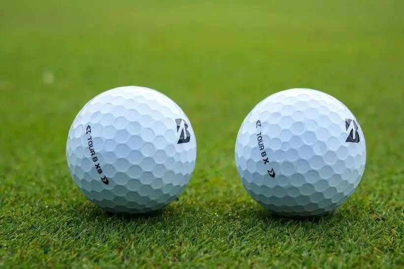 TOUR B,X,XS,ゴルフボール