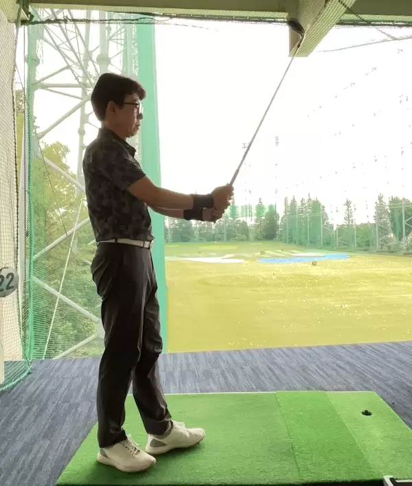 ゴルフ,スイング,コック