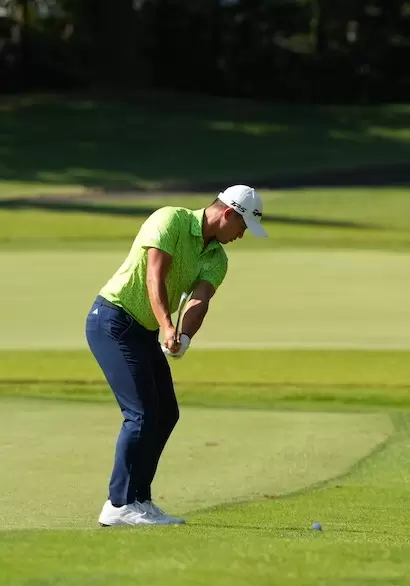 コリン,モリカワ,アイアン