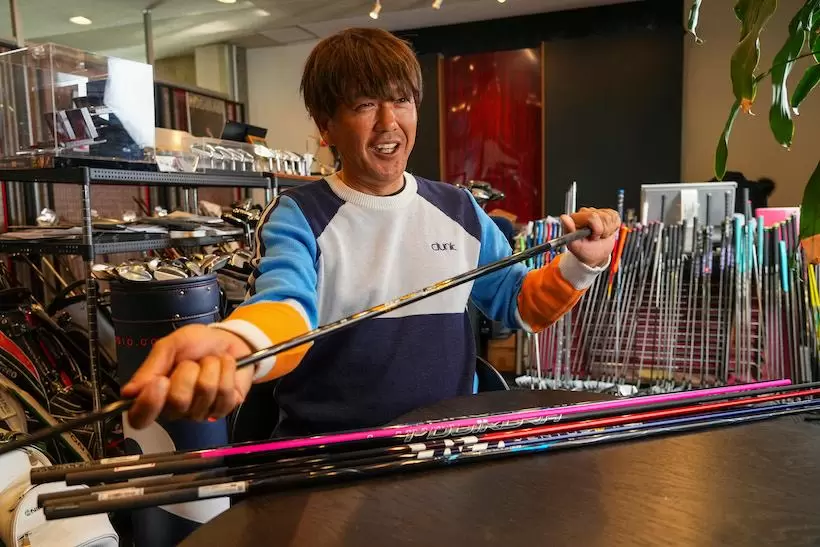 鹿又芳典,シャフト