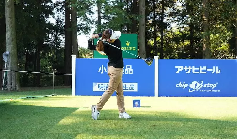 フィニッシュ,西村優菜