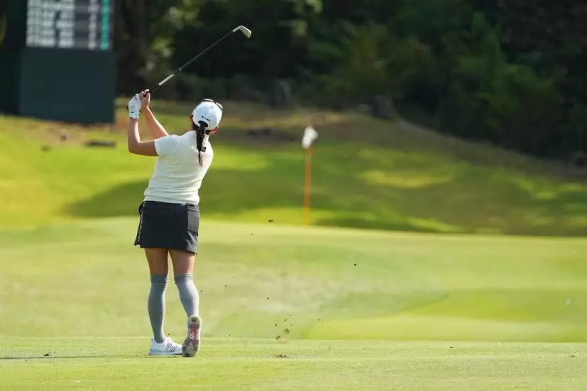 スイング,ゴルフ場