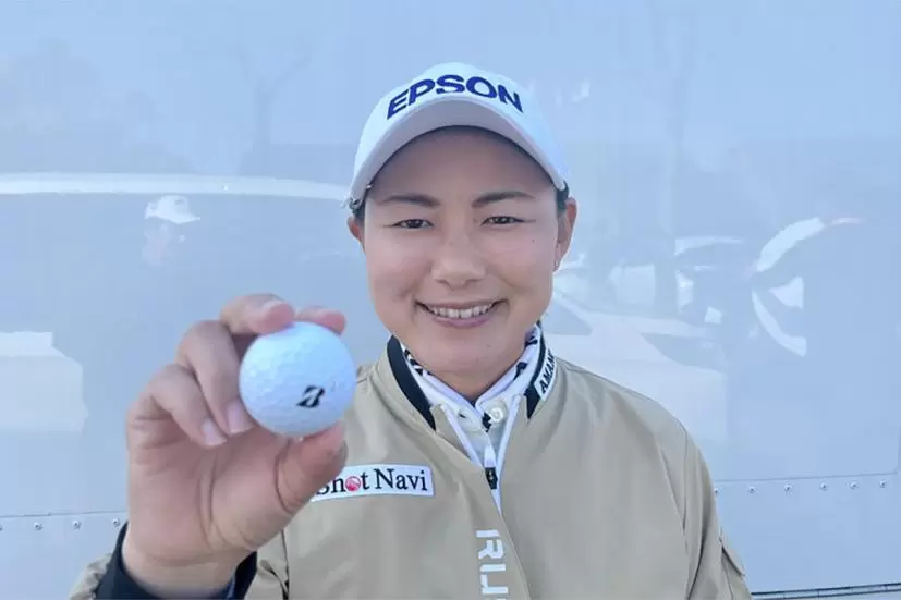 横峯さくらがブリヂストンスポーツとゴルフボール契約を締結!!