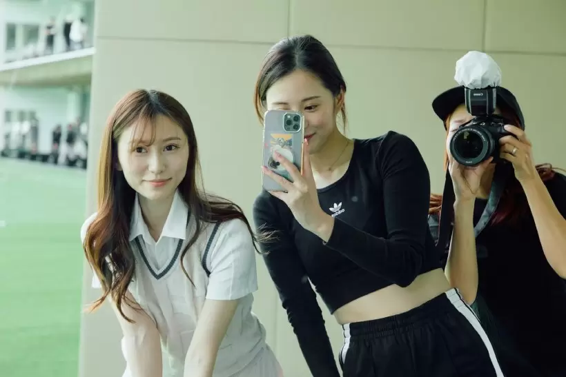 ゴルフ女子,アディダスゴルフ,練習