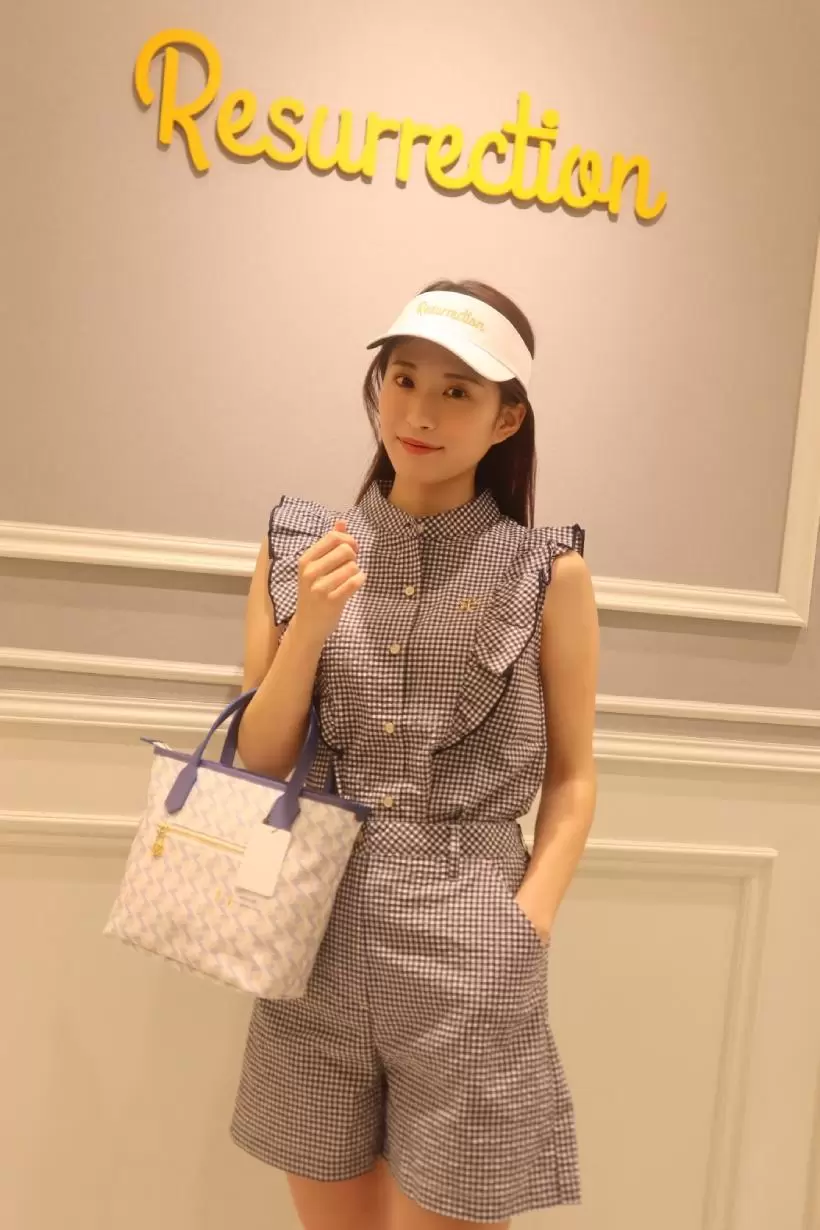 レザレクション,ゴルフウェア,ゴルフ女子