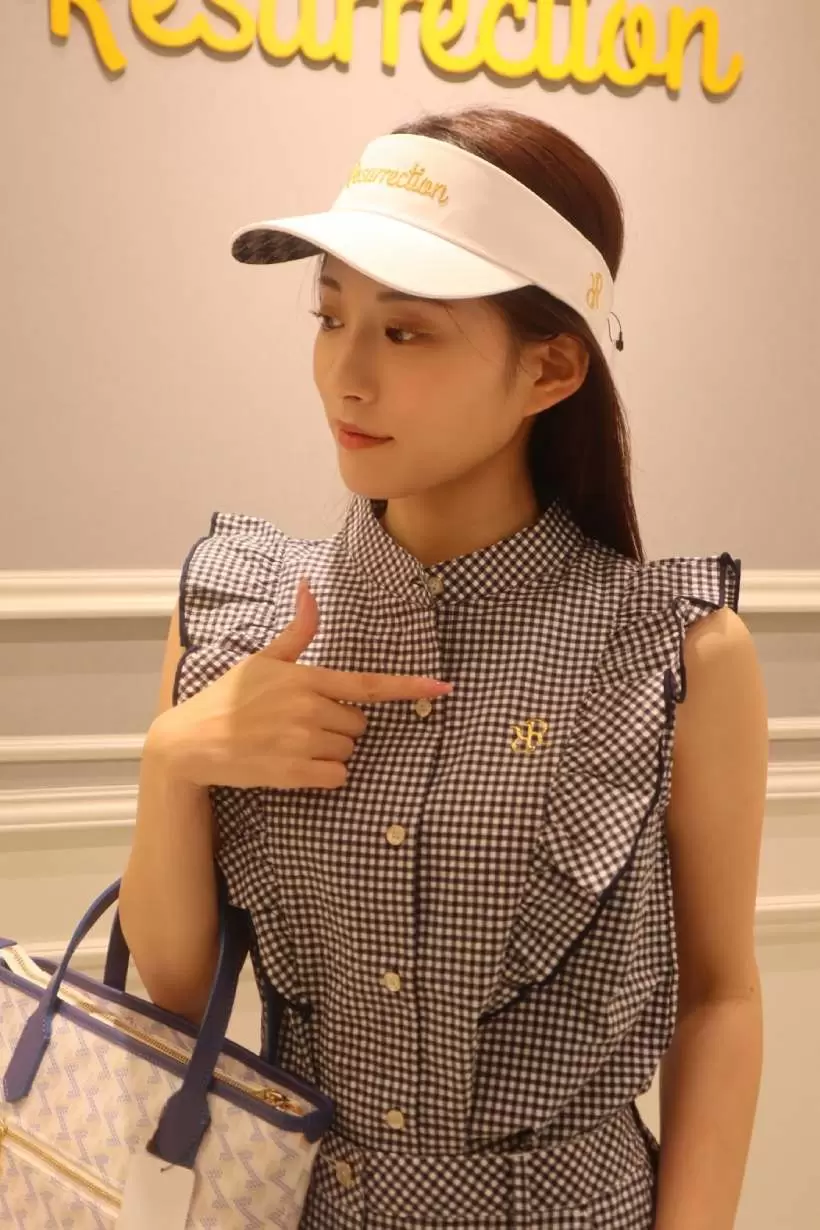 レザレクション,ゴルフウェア,ゴルフ女子