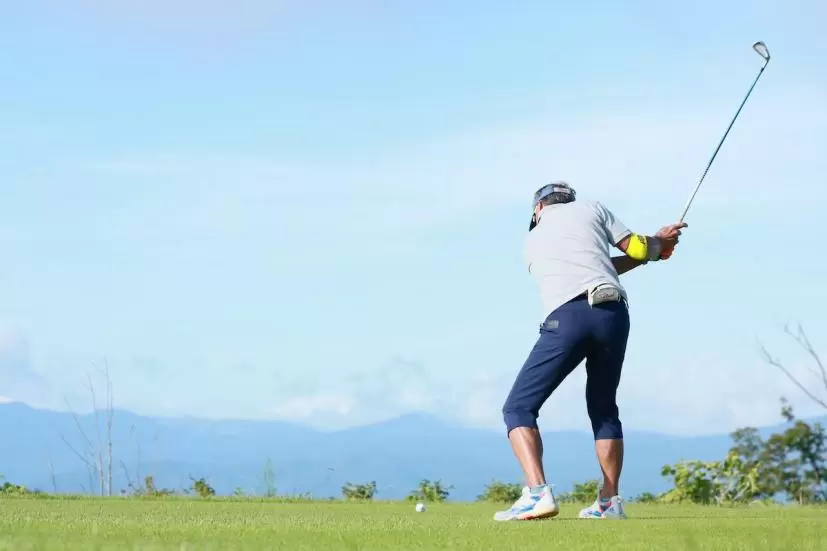 バックスイング