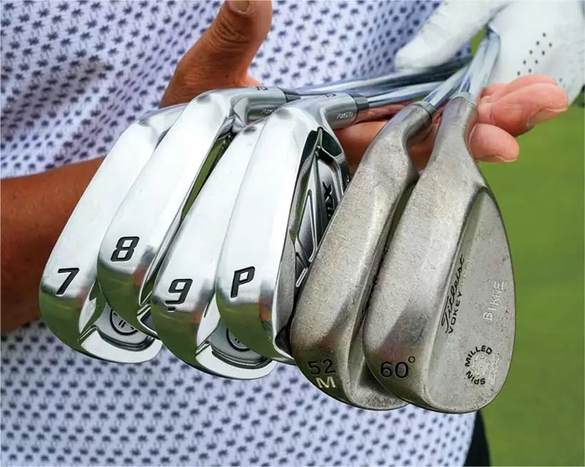 コロがす時は7番、目いっぱい高く上げる時は60度のウェッジ。状況に応じて使い分けるのが藤田流。