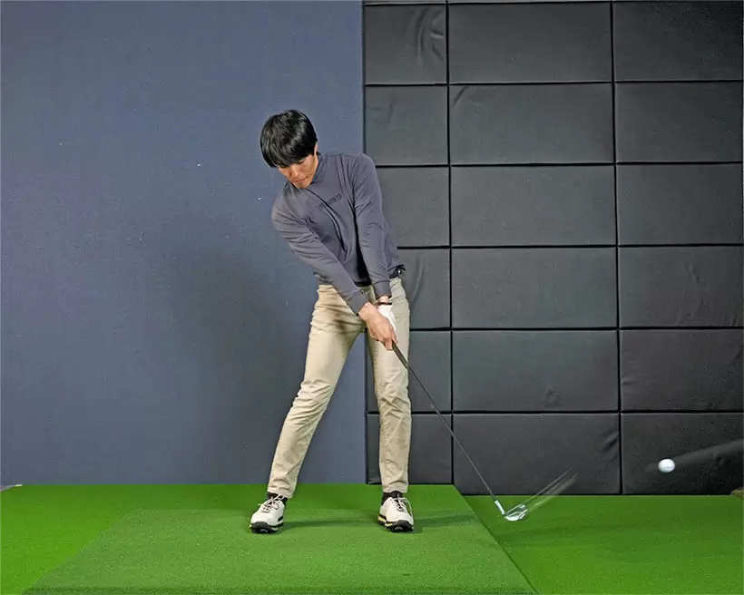 大きなボールを打つ練習の流れで「どうせ当たるでしょ」の心理で打てるようになろう。