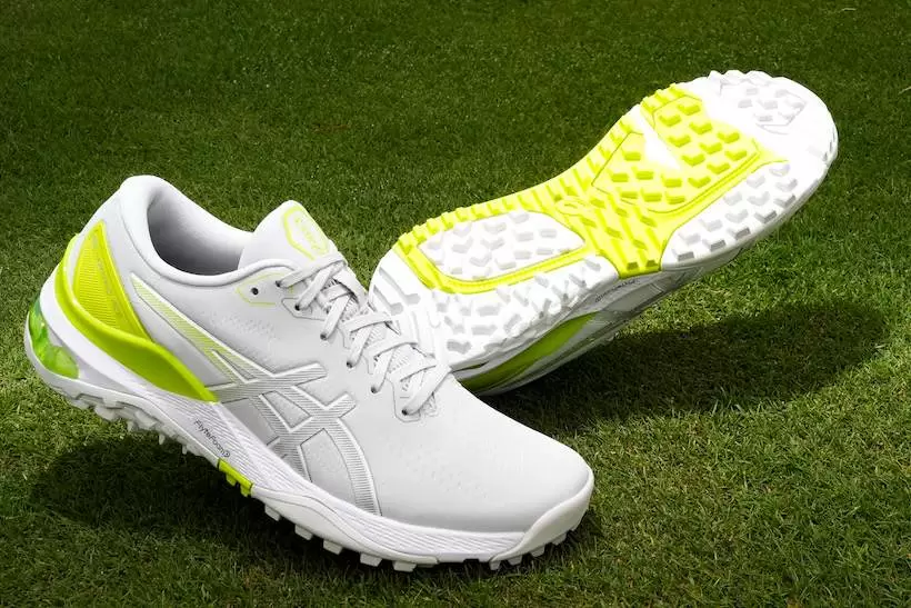 アシックス「ゲルカヤノ エース 2」