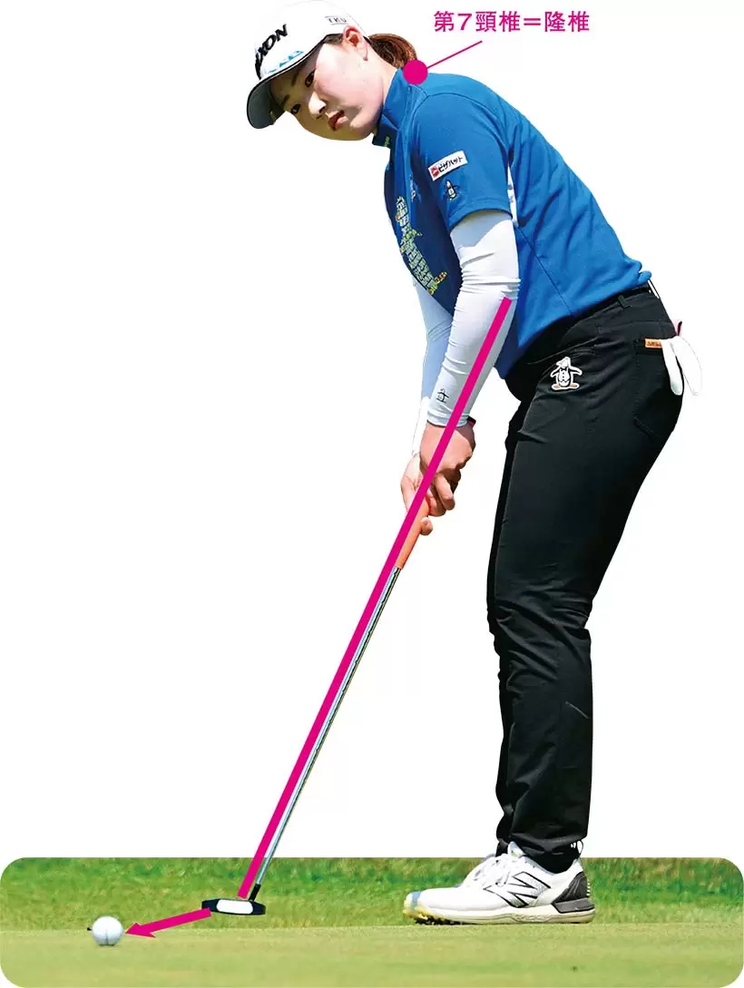 無理なく自然な感じで構え、ストローク・プレーンはヒジ中心。ハンドアップ型もハンドダウン型も存在する。