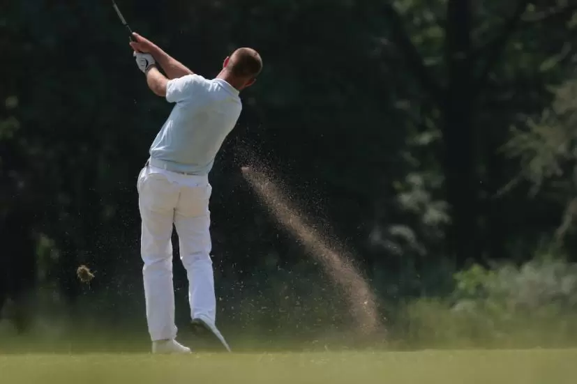 ゴルファー,スイング