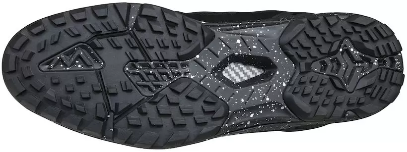 ゼロ・スパイク バイター ライト（ニットモデル）