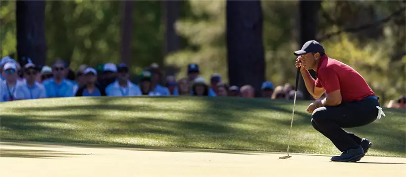 パットの名手であるタイガー・ウッズが打ったとしても2mの距離を沈める確率は1/2、50パーセント。決めたい気持ちは変わらないが、それを聞くと決めなければならない気持ちはラクになる。