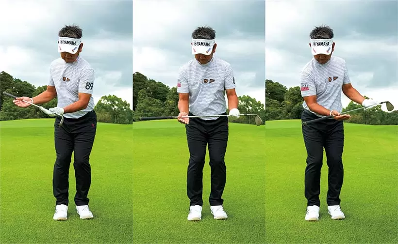 手のヒラを上に向け、体の前でクラブを水平にセット。手と体のバランスが変わらないように、一体にして左右対称に動かす。