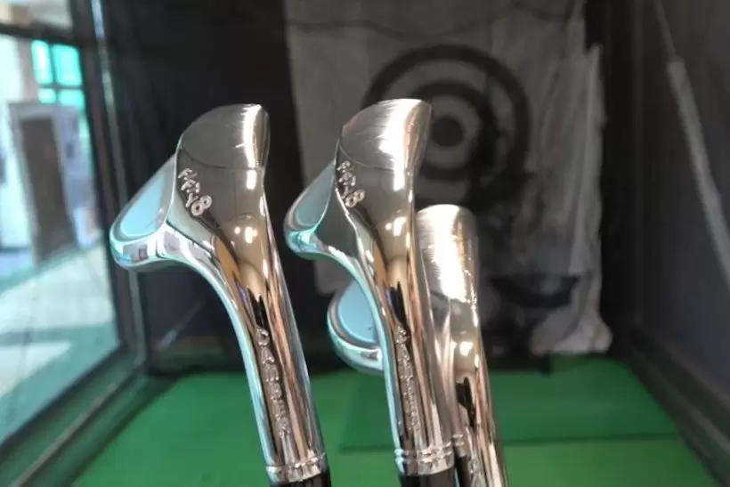 JPゴルフ　JPキャンバーウェッジの独特なソール形状