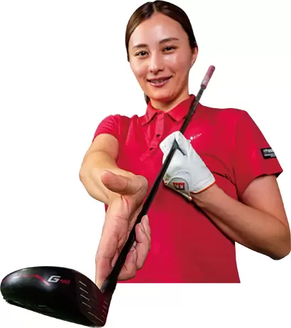 右手のヒラとフェース面をリンクさせることでインパクトの正確性がアップ。