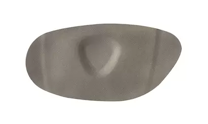 センターが大きくたわむ「CNCミルド Xフェース」。芯に当たる部分の周辺の肉厚が薄く、気持ちいい打感はたわみによるものかもしれない。