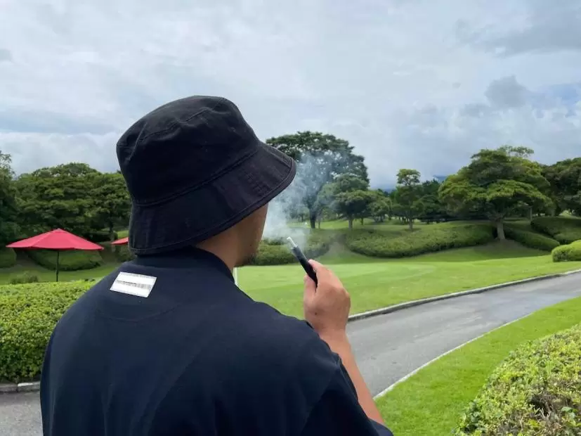 ゴルフ場,喫煙
