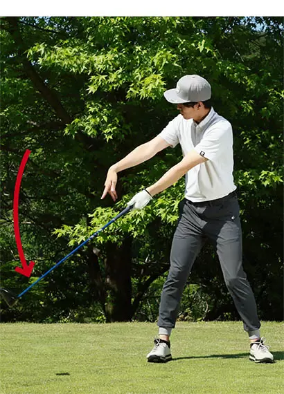 ブランコに乗った子供の背中を押してあげるような感覚で自然にスピードがつく。