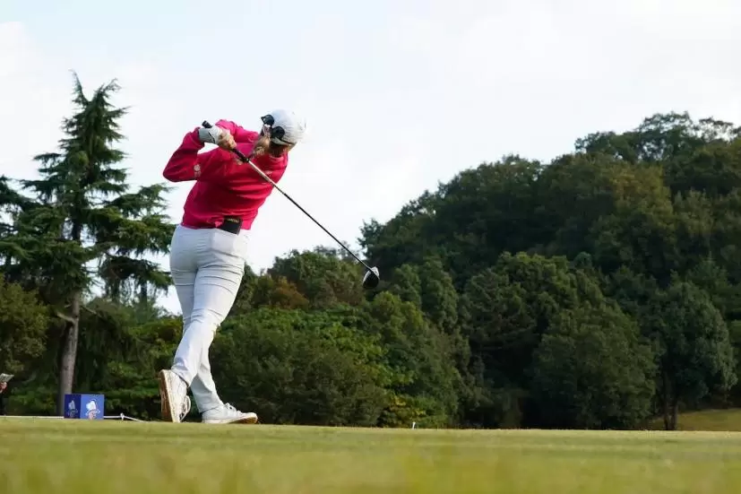 フィニッシュ,スイング