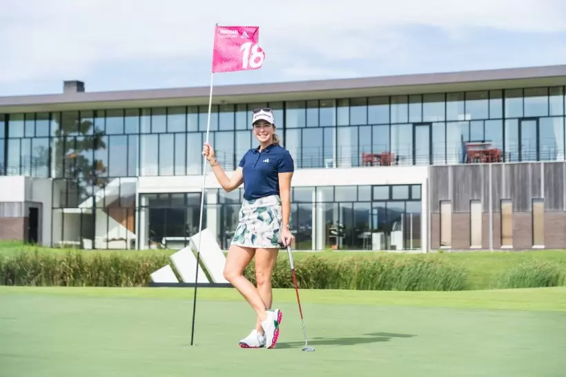 ゴルフシューズ,コードカオス,女子プロ