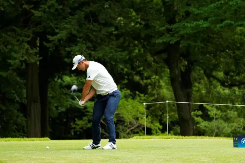 飛距離が伸びない！右に曲がる！ そんな人はダウンスイングで胸の向きを気にしてみて