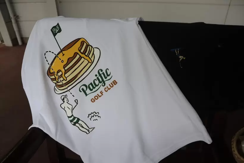 ゴルフ女子,キッズゴルファー,ゴルフ練習場,ゴルフウェア