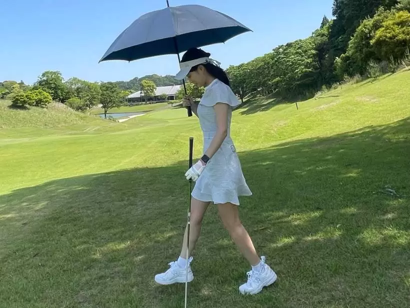 ゴルフシューズ,ニューバランス,ゴルフ女子