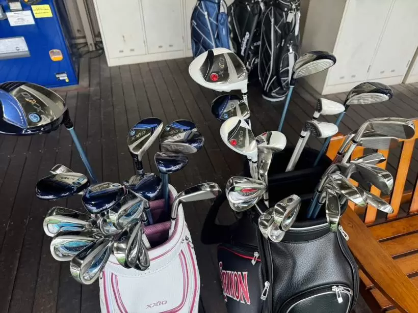 ゼクシオ,練習場,ゴルフクラブ