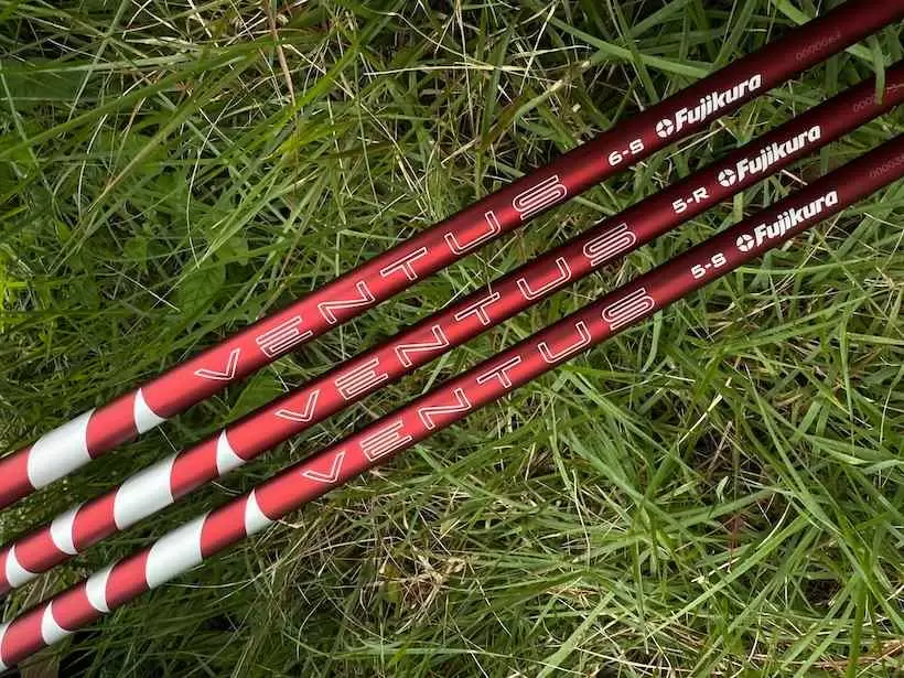 24ベンタスレッド