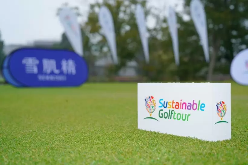 ミニツアー,ゴルファー,雪肌精