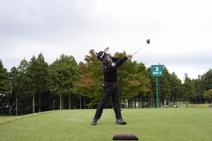 稲森佑貴,フェアウェイキープ率1位,ドライバー,スイング