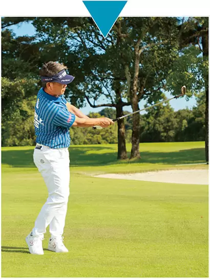 ヘッドを走らせながら、バランスよく振り抜くことが大事。