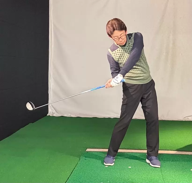 左サイドの伸び上がりやすくい打ちに気をつける。