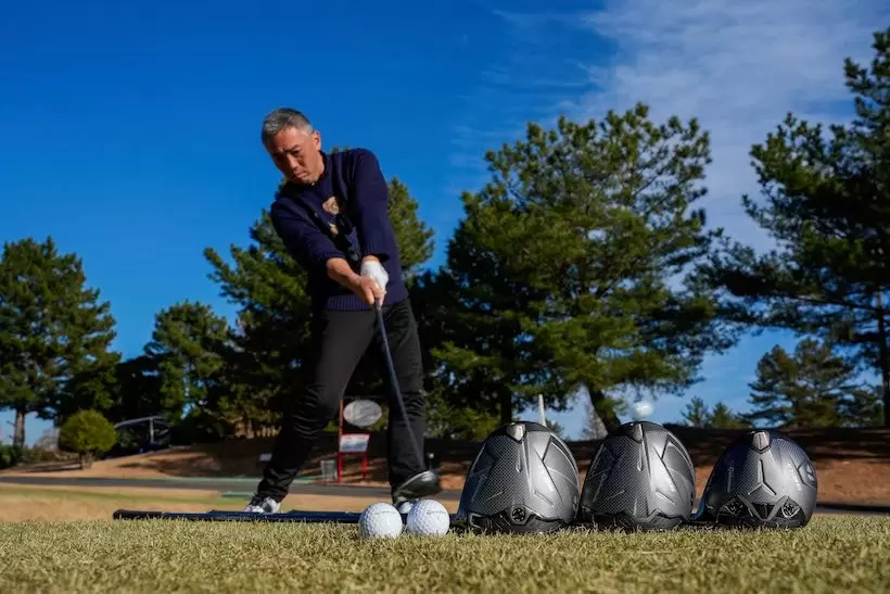 Qi35シリーズ,石井良介