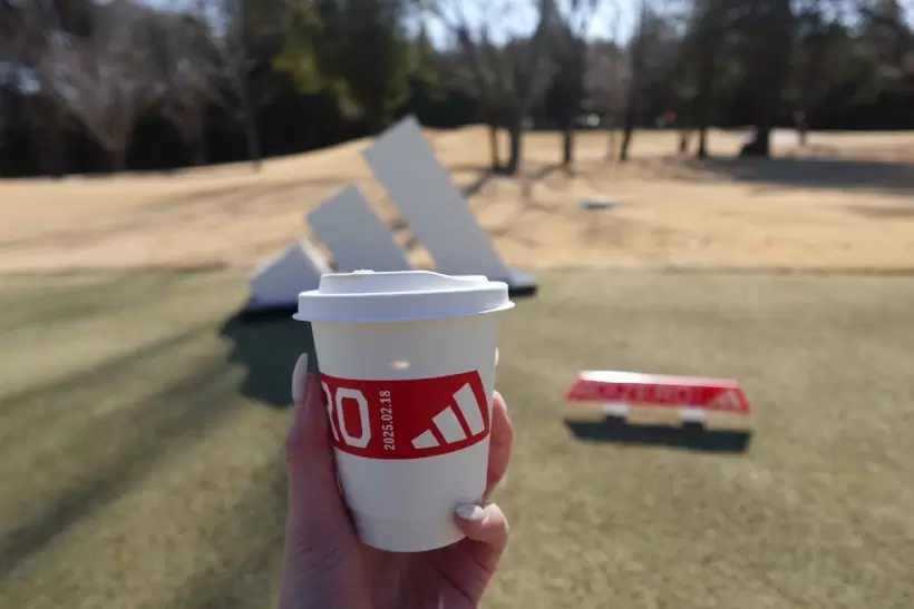 ゴルフ女子,アディダス,シューズ