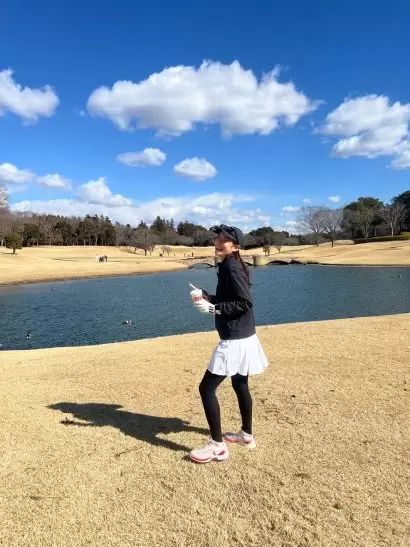 ゴルフ女子,アディダス,シューズ