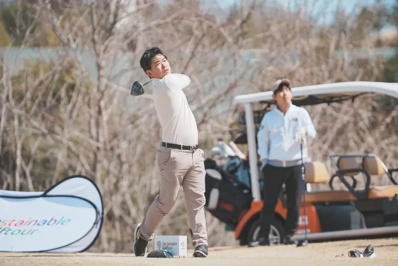 サステナブルゴルフツアー,ミニツアー,若手ゴルファー,ザムスト,高橋奎