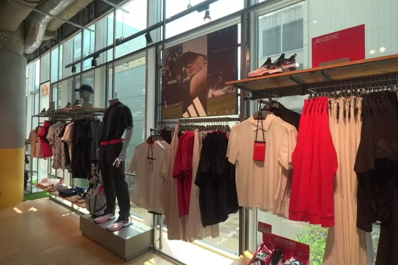 アディダスゴルフ,ゴルフ女子,ゴルフウェア,アディダスオリジナルス