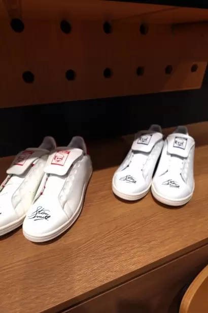 アディダスゴルフ,ゴルフウェア,ゴルフシューズ,スタンスミス,ゴルフ女子