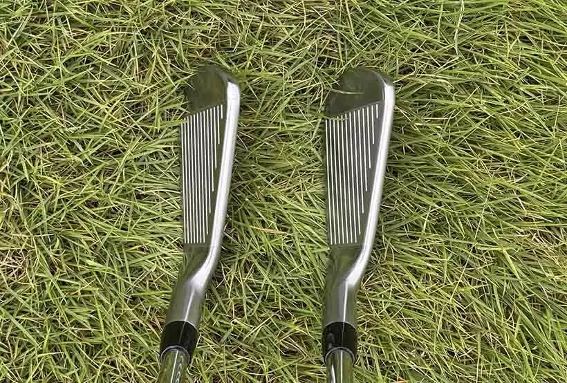 左がT150アイアンで、右がT100アイアン
