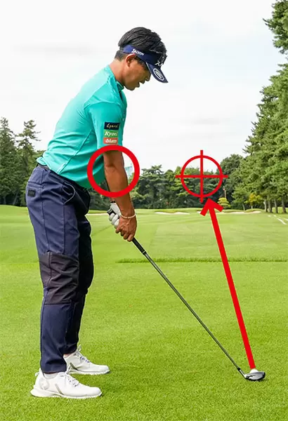 ターゲットに対してスクエアに構えたいなら、両ヒジでカラダ全体の平行を作ろう。