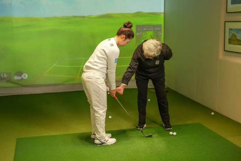 山下美夢有,岡本綾子,女子プロゴルファー,プロゴルファー,スポーツ番組